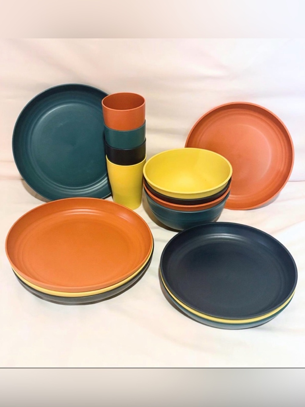 16pc Eco-Friendly Wheat/Straw Dinnerware Set